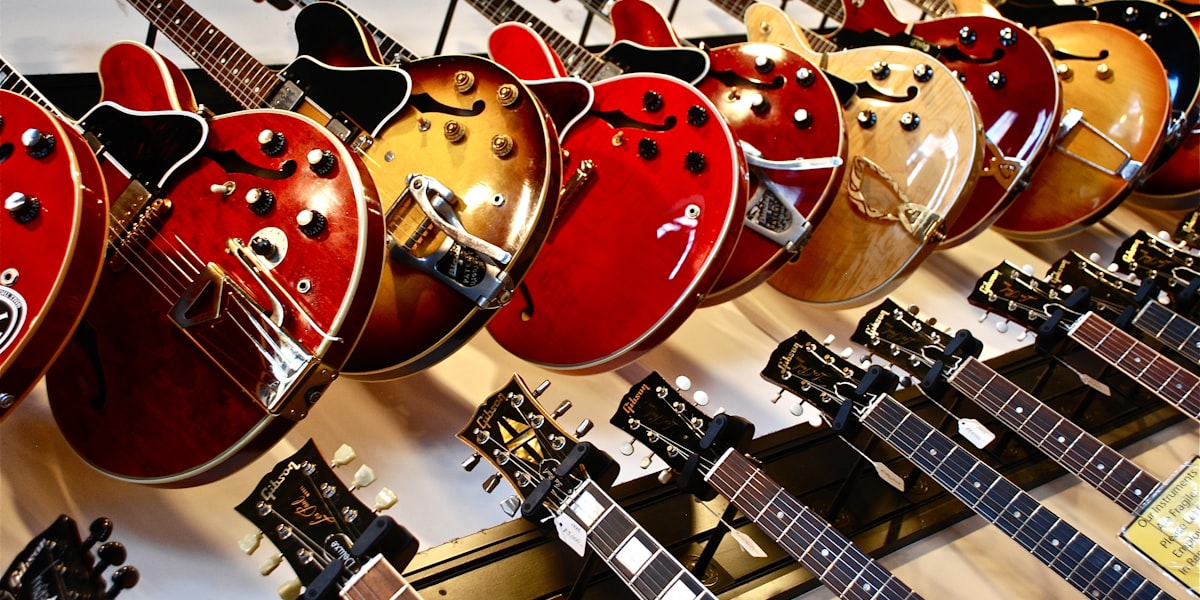 Audio Compression and Psychoacoustics: The Science Behind AAC and Opus